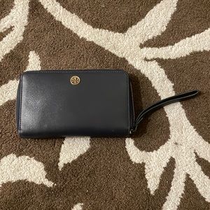 Tory Burch wristlet/wallet